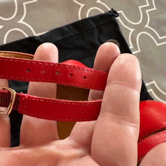 dr LIZA closed toe sandal - APPLE RED - Size 8.5 - Picture 8 of 11